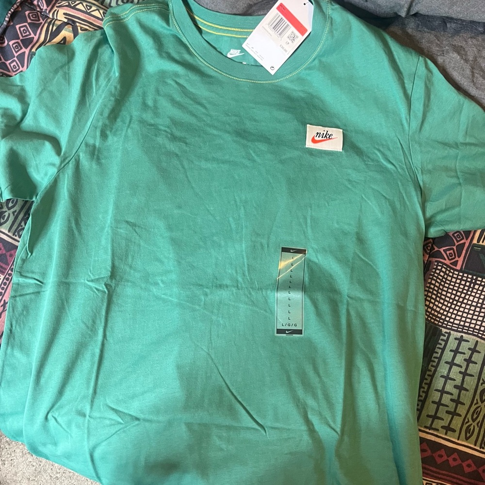 Brand new size large nike green T-shirt